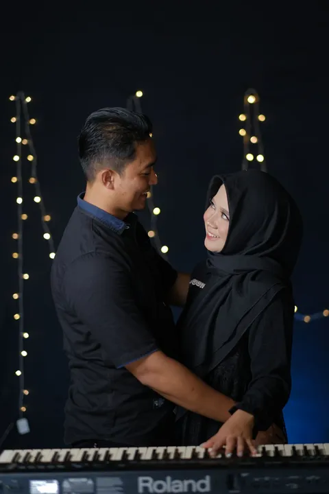 Foto sampul undangan Riyana & Cardi