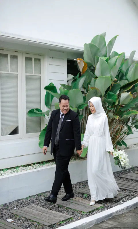 Foto sampul undangan Juan & Anisa