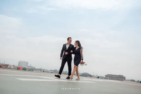 Foto sampul undangan Ira & Felix