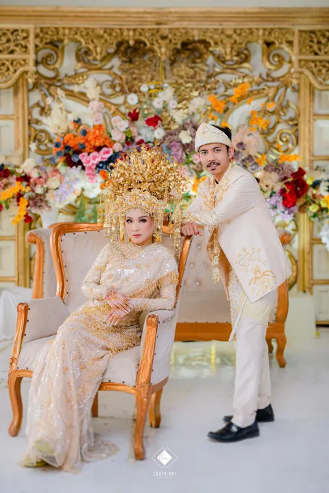 Foto sampul undangan Velyn & Rianda