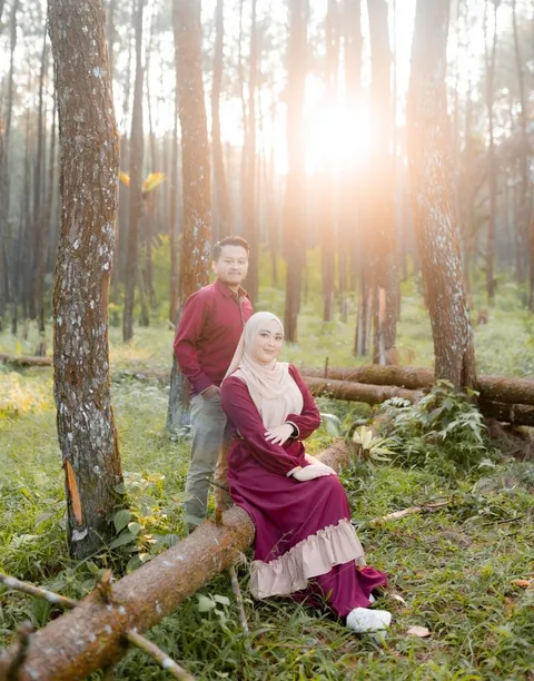 Foto sampul undangan Uji & Bila