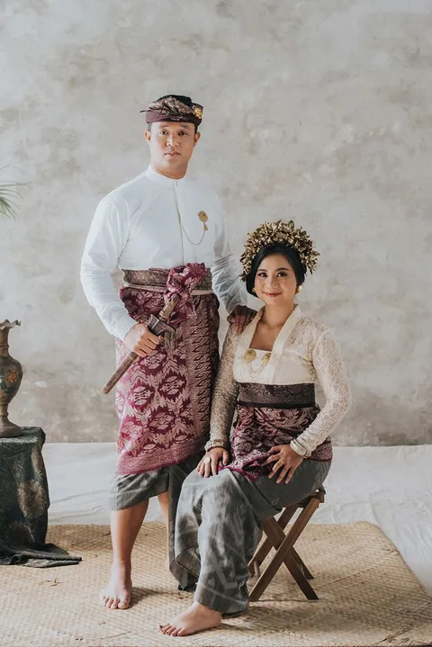 Foto sampul undangan Windi & Yudik