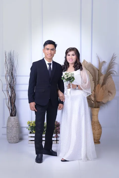 Foto sampul undangan Lely & Jeklin