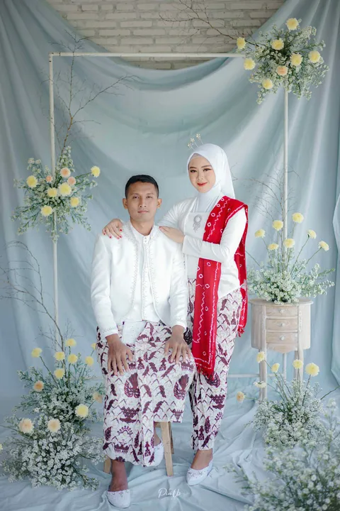 Foto sampul undangan Fuaz & Alvi