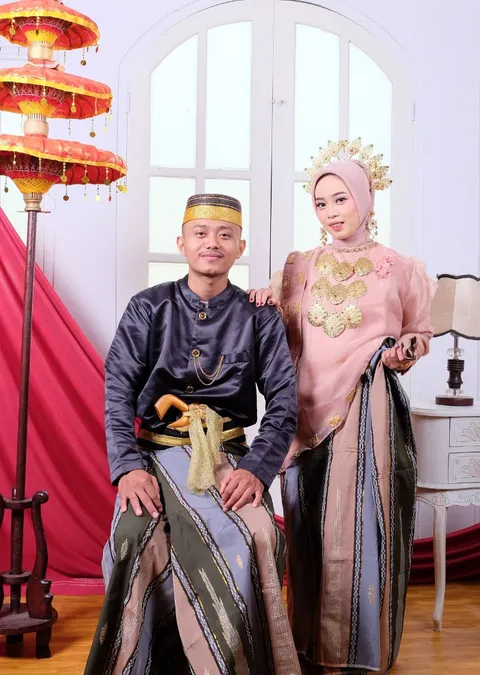 Foto sampul undangan Mitah & Jalil