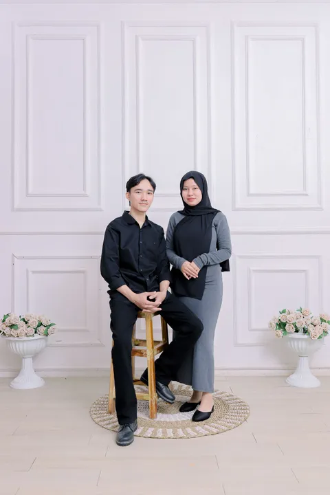 Foto sampul undangan Ari & Yani
