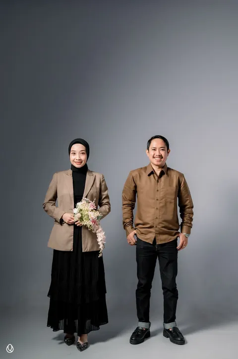 Foto sampul undangan Agung & Iva