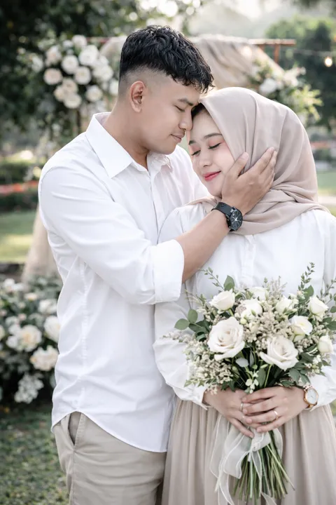 Foto sampul undangan Putri & Faisal