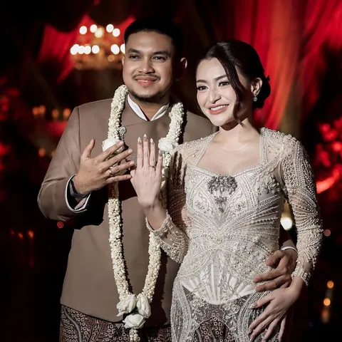 Foto acara pernikahan Nathalie Holscher