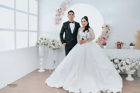 Foto sampul undangan Manto & Jenny