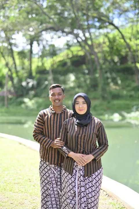 Foto sampul undangan Ila & Riski
