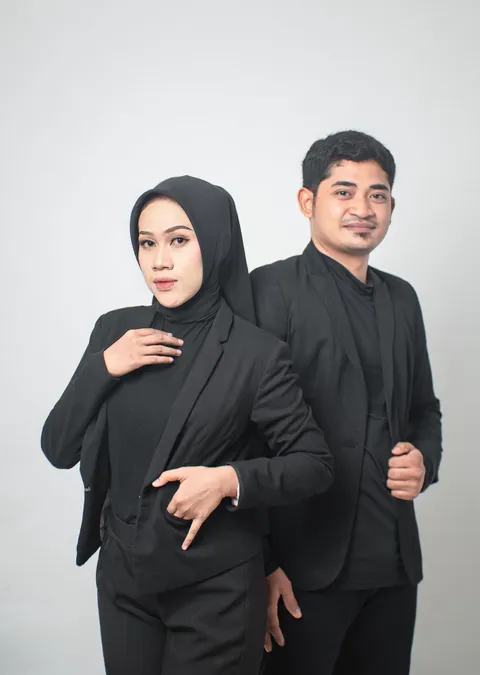 Foto sampul undangan Risma & Azis