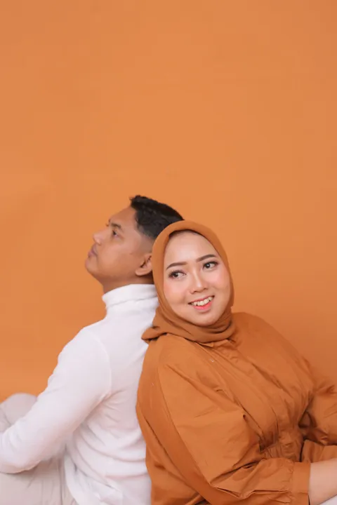 Foto sampul undangan Rosi & Roi