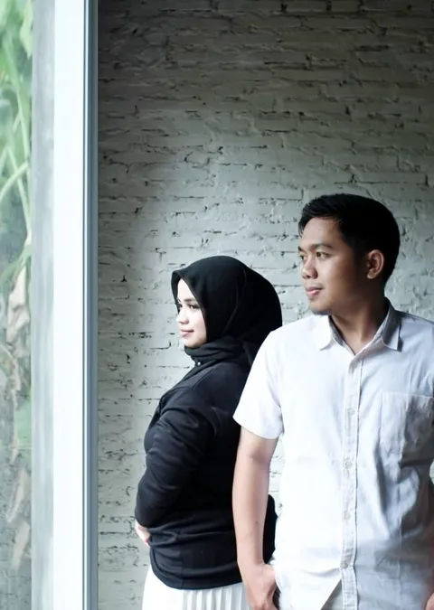 Foto sampul undangan Yudis & Dinda