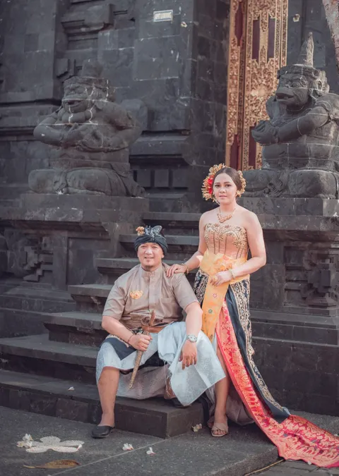 Foto sampul undangan Pupu & Wahyu