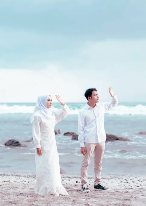 Foto sampul undangan Nurfiatin & Febrianto