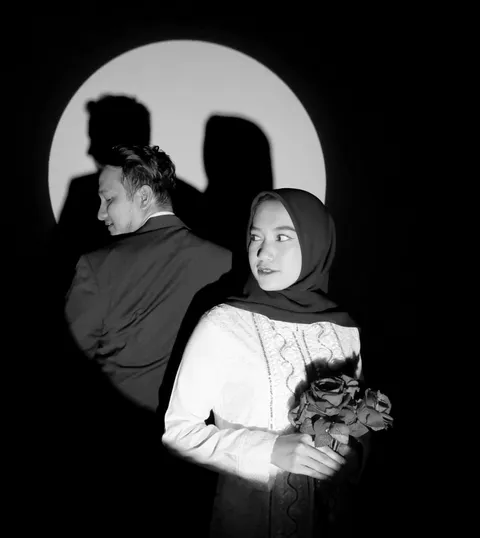 Foto sampul undangan Indri & Budi