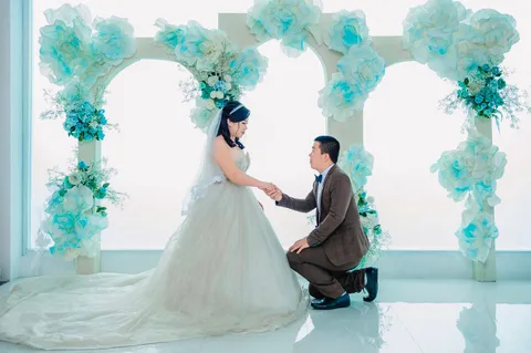 Foto sampul undangan Lili & Suhendri