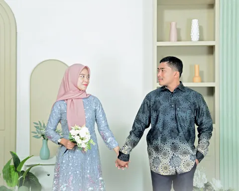 Foto sampul undangan Riski & Dinda