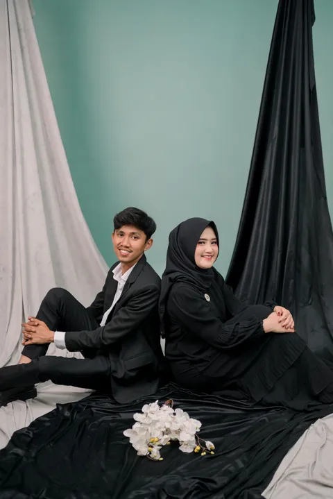 Foto sampul undangan Fira & Taufiq