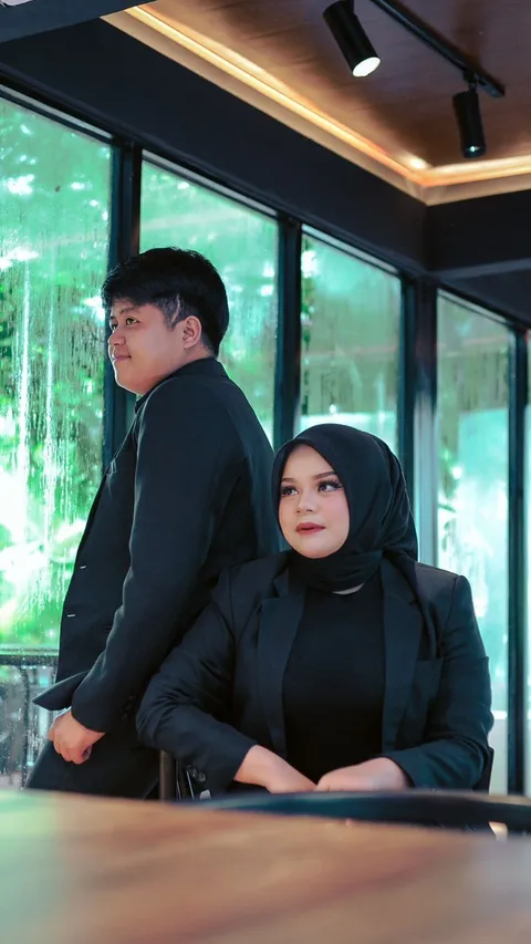 Foto sampul undangan Deni & Dika