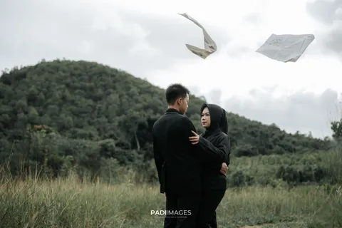 Foto sampul undangan Saupi & Fia