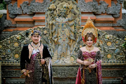 Foto sampul undangan Wanda & Pangestu