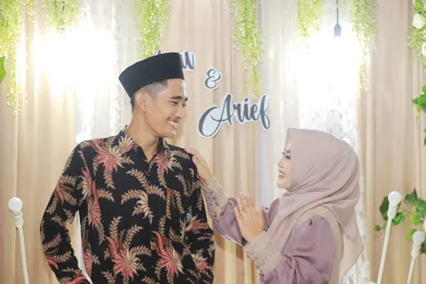 Foto sampul undangan Ayu & Arief