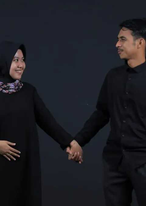 Foto sampul undangan Salu & Helmi