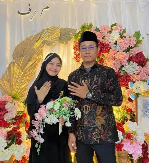 Foto sampul undangan Maman & Fitri