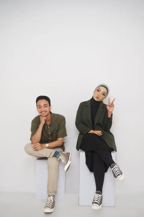Foto sampul undangan Fakhri & Agnes
