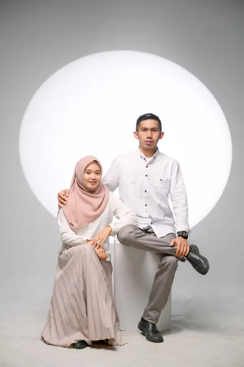 Foto sampul undangan Samra & Yudi