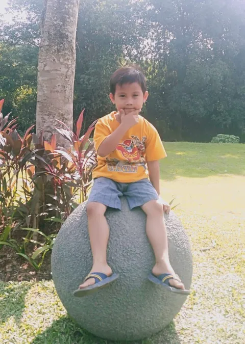 Foto sampul undangan Khitanan Anak Kedua Bapak Anto & Ibu Dede