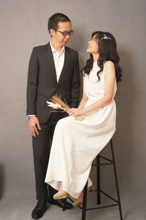Foto sampul undangan Christine & Steven