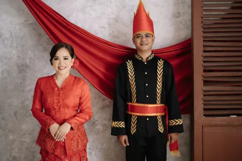 Foto sampul undangan Maria & Lio