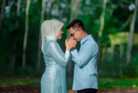 Foto sampul undangan Sella & Nardi
