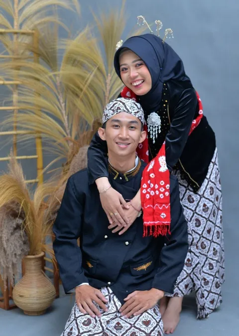 Foto sampul undangan Zeni & Yusril
