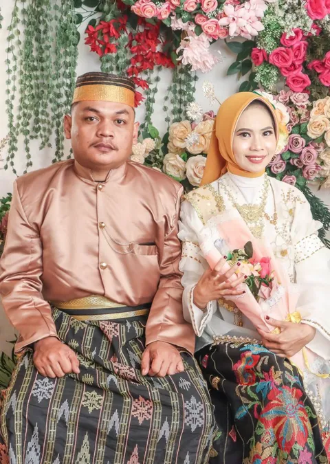 Foto sampul undangan Dahlia & Patta