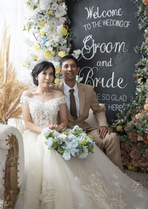 Foto sampul undangan Rio & Yenyen