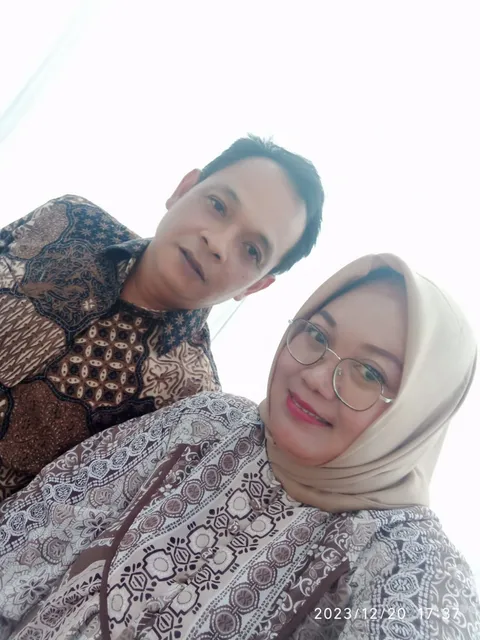 Foto sampul undangan Ida Kusumawati & Tri Sagita