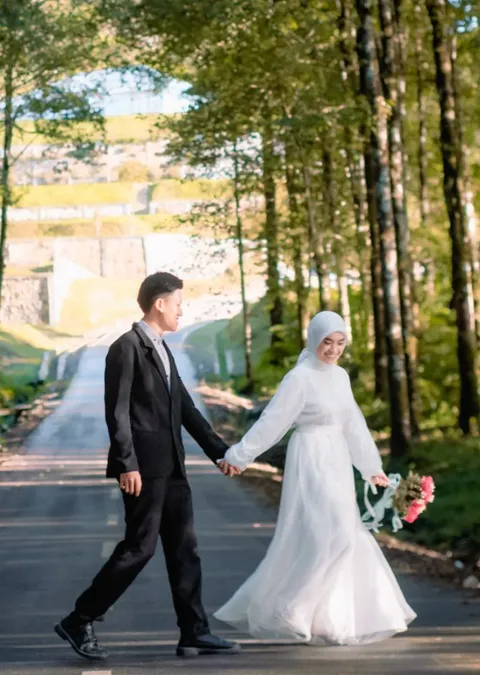 Foto sampul undangan Rizky & Kania