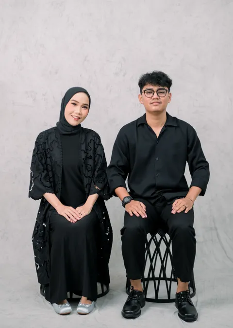 Foto sampul undangan Alief & Dian