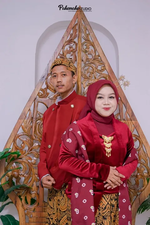 Foto sampul undangan Harni & Yopi