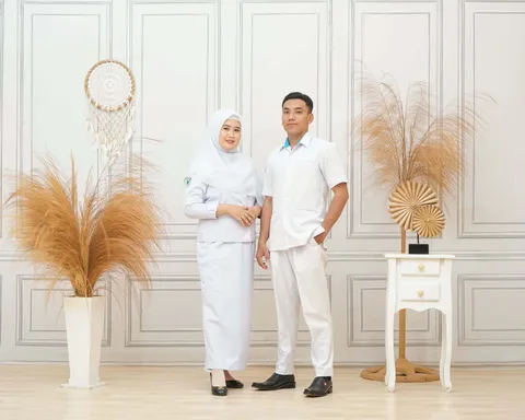 Foto sampul undangan Rian & Tia
