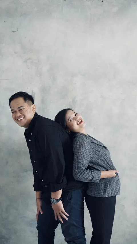 Foto sampul undangan Bram & Desti