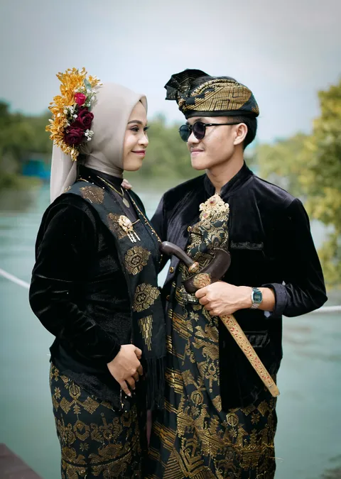 Foto sampul undangan Lilis & Imam