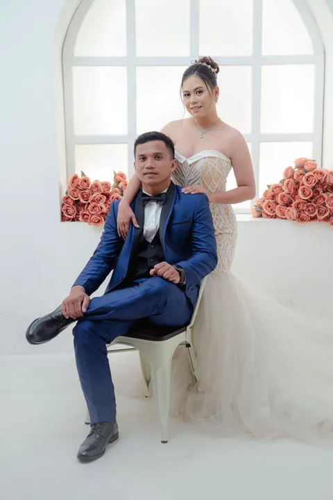 Foto sampul undangan Igin & Leo