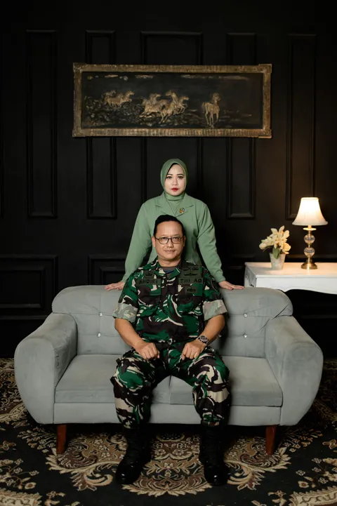 Foto sampul undangan Ira & Andik