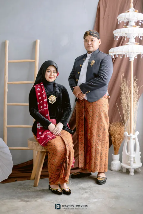 Foto sampul undangan Ridhwan & Meutia