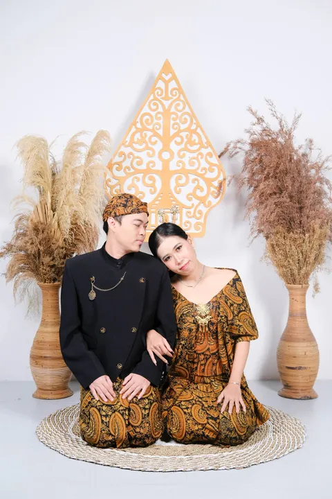 Foto sampul undangan Kiky & Azis